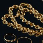 The rope chain laid out